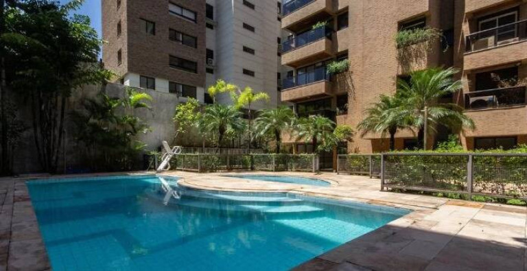 Foto do imóvel Cobertura com 3 Quartos à Venda, 220 m² em Vila Andrade - São Paulo