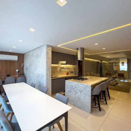 Foto do imóvel Imóvel com 3 Quartos à Venda, 194 m² em Praia Da Costa - Vila Velha