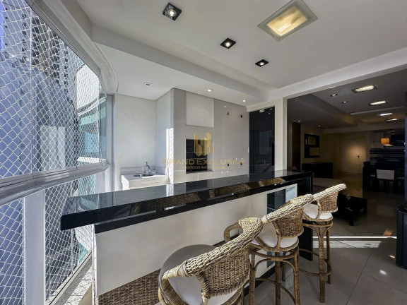 Foto do imóvel Apartamento com 3 Quartos à Venda, 139 m² em Centro - Balneário Camboriú