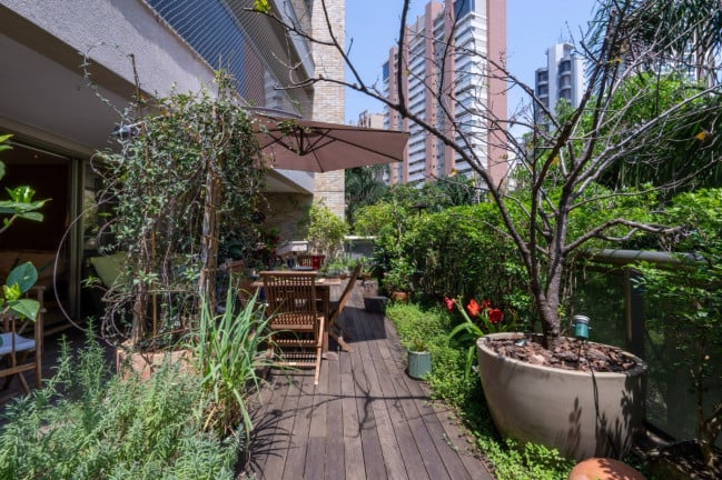 Foto do imóvel Apartamento com 3 Quartos à Venda, 250 m² em Vila Suzana - São Paulo