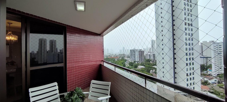 Imagem Imóvel com 4 Quartos à Venda, 237 m² em Graças - Recife