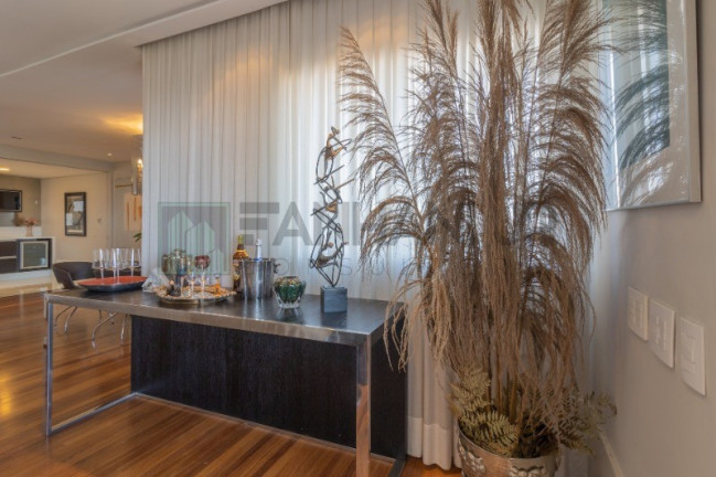 Imagem Apartamento com 2 Quartos para Alugar, 200 m² em Jardim Paulista - São Paulo