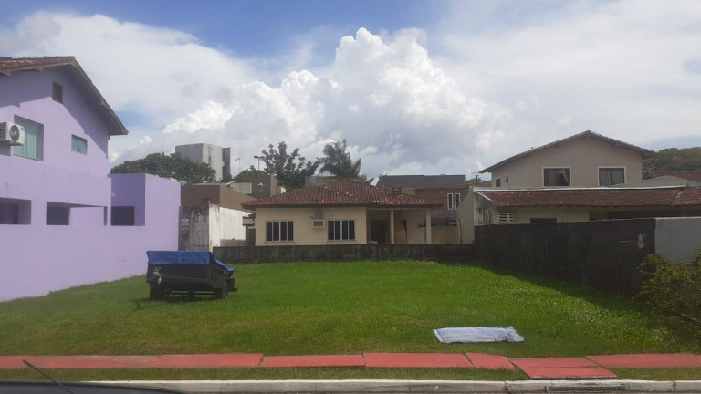 Foto do imóvel Terreno à Venda, 180 m² em Parque Verde - Belém Foto do imóvel Terreno à Venda, 180 m² em Parque Verde - Belém