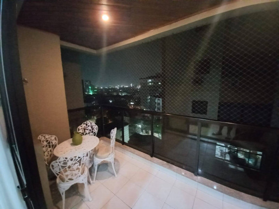 Foto do imóvel Apartamento com 3 Quartos à Venda, 138 m² em Embaré - Santos