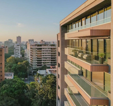 Foto do imóvel Apartamento com 3 Quartos à Venda, 269 m² em Rio Branco - Porto Alegre