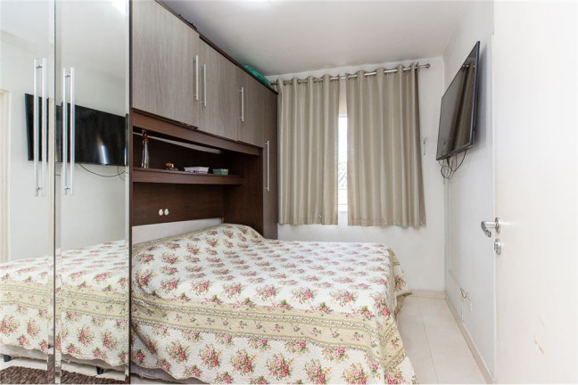Foto do imóvel Casa com 2 Quartos à Venda,  em Vila Carmosina - São Paulo