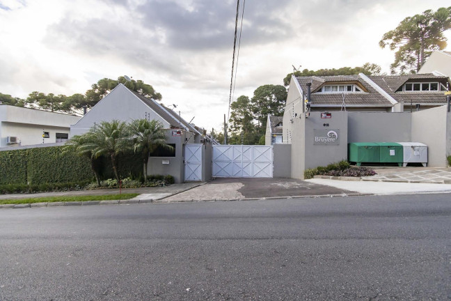 Foto do imóvel Sobrado com 3 Quartos à Venda, 87 m² em Campo Comprido - Curitiba