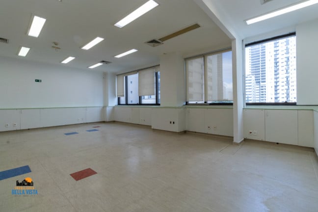 Foto do imóvel Sala Comercial à Venda,  em Moema - São Paulo
