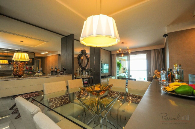 Foto do imóvel Apartamento com 3 Quartos à Venda, 280 m² em Agronômica - Florianópolis