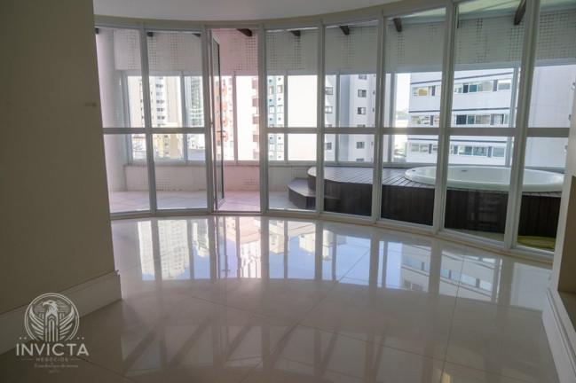 Foto do imóvel Apartamento com 3 Quartos à Venda, 254 m² em Centro - Balneário Camboriú
