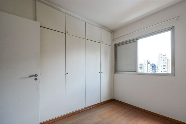 Imagem Apartamento com 2 Quartos à Venda, 63 m² em Moema - São Paulo
