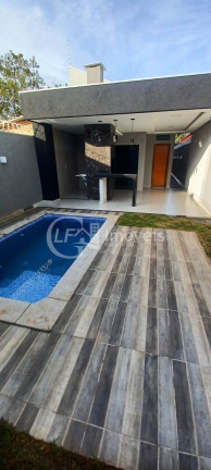 Imagem Casa com 3 Quartos à Venda,  em Vila Nossa Senhora Das Graças - Campo Grande