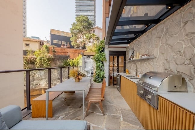 Foto do imóvel Apartamento com 2 Quartos à Venda, 105 m² em Vila Madalena - São Paulo
