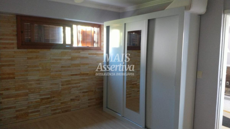 Foto do imóvel Casa com 3 Quartos à Venda, 990 m² em Rondônia - Novo Hamburgo