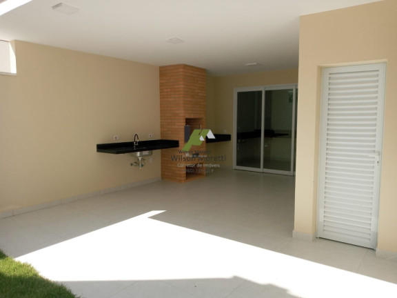 Imagem Casa com 3 Quartos à Venda, 168 m²