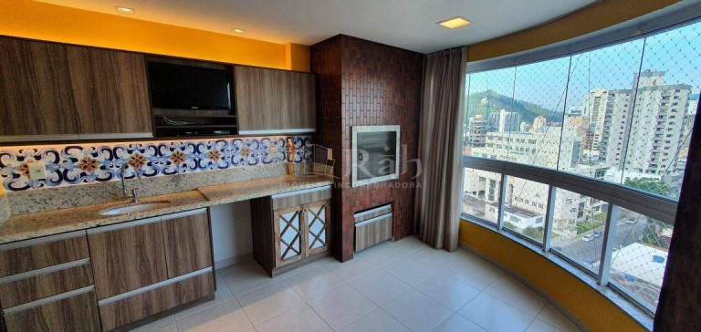 Foto do imóvel Apartamento com 3 Quartos à Venda, 104 m² em Centro - Itajaí