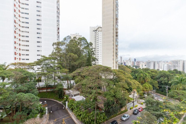 Imagem Apartamento com 3 Quartos à Venda, 210 m² em Vila Suzana - São Paulo