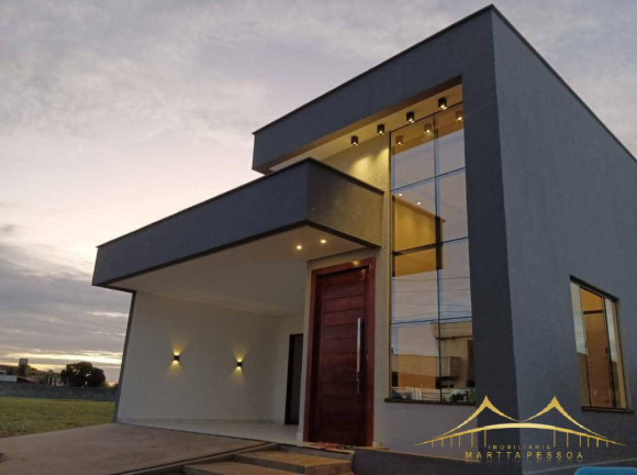 Foto do imóvel Casa de Condomínio com 3 Quartos à Venda, 124 m² em Cajupiranga - Parnamirim