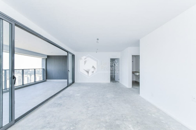 Foto do imóvel Apartamento com 3 Quartos à Venda, 186 m² em Jardim Fonte Do Morumbi - São Paulo