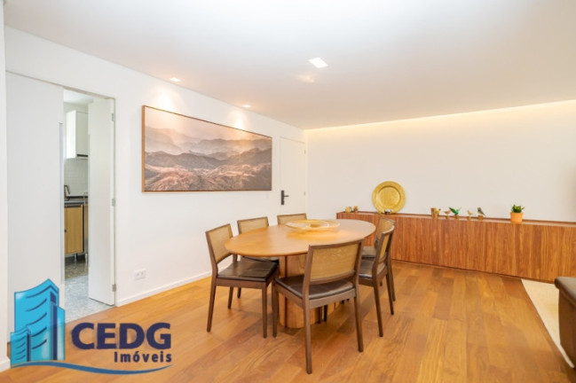 Foto do imóvel Apartamento com 3 Quartos à Venda, 123 m² em Batel - Curitiba