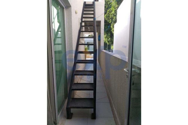 Imagem Casa com 3 Quartos à Venda, 248 m² em Sabiaguaba - Fortaleza