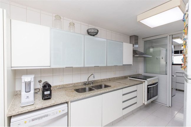 Imagem Apartamento com 3 Quartos à Venda, 161 m² em Indianópolis - São Paulo