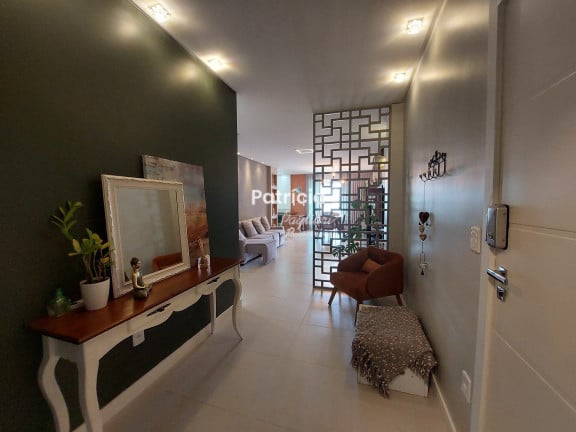 Foto do imóvel Apartamento com 3 Quartos à Venda, 137 m² em Meia Praia - Itapema