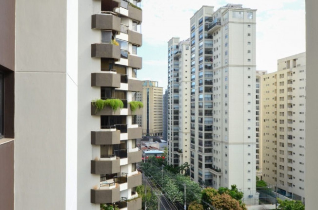 Imagem Imóvel com 2 Quartos à Venda, 50 m² em Moema - São Paulo