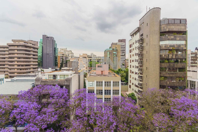 Imagem Imóvel com 3 Quartos à Venda, 350 m² em Moinhos De Vento - Porto Alegre