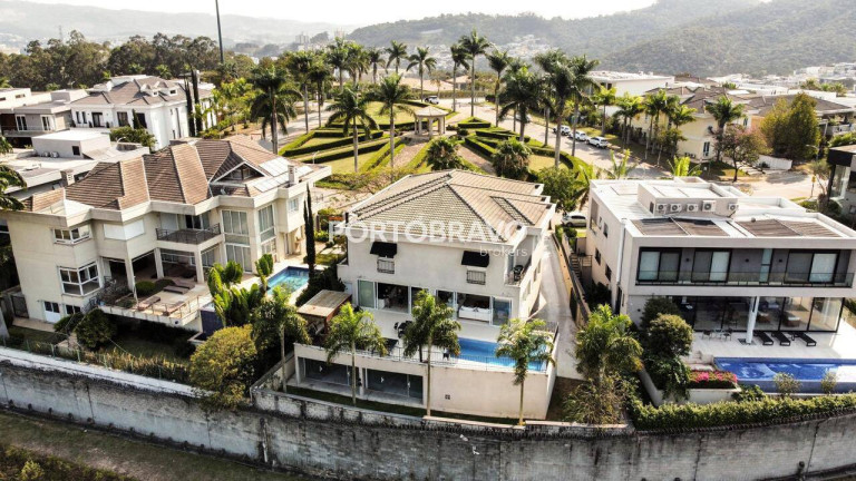 Foto do imóvel Casa com 4 Quartos à Venda, 800 m² em Tamboré - Santana De Parnaíba