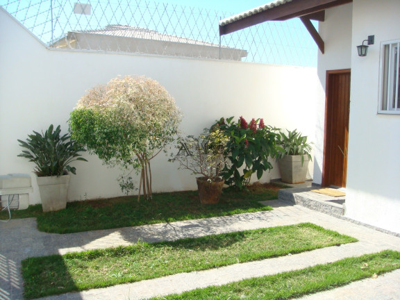 Imagem Casa com 3 Quartos à Venda, 250 m² em Jardim Copacabana - Jundiaí