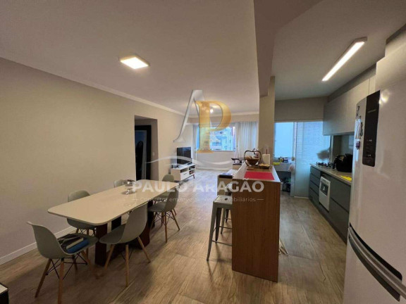 Foto do imóvel Apartamento com 2 Quartos à Venda, 75 m² em Centro - Balneário Camboriú