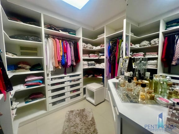 Foto do imóvel Apartamento com 3 Quartos à Venda, 279 m² em Centro - Balneário Camboriú