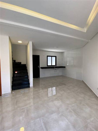 Imagem Casa de Condomínio com 2 Quartos à Venda, 90 m² em Quietude - Praia Grande