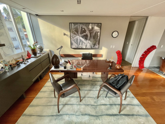 Imagem Apartamento com 1 Quarto à Venda, 180 m² em Pacaembu - São Paulo