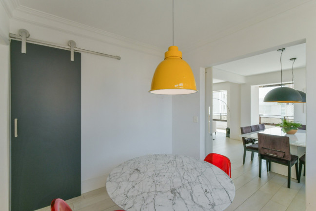 Foto do imóvel Apartamento com 3 Quartos à Venda, 209 m² em Vila Nova Conceição - São Paulo