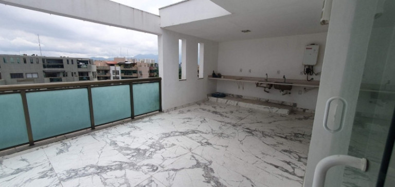 Foto do imóvel Cobertura com 3 Quartos à Venda, 136 m² em Barra Da Tijuca - Rio De Janeiro