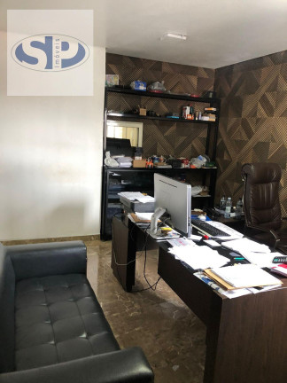 Imóvel Comercial para Alugar, 690 m² em Serraria - Diadema