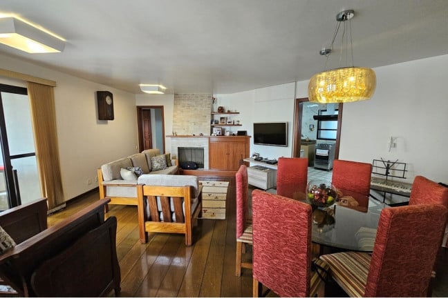 Foto do imóvel Apartamento com 4 Quartos à Venda, 143 m² em Moema - São Paulo