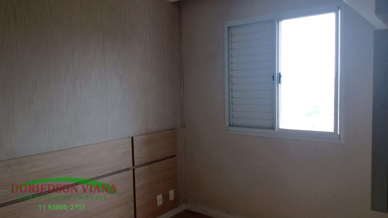 Imagem Apartamento com 3 Quartos à Venda, 56 m² em Cocaia - Guarulhos