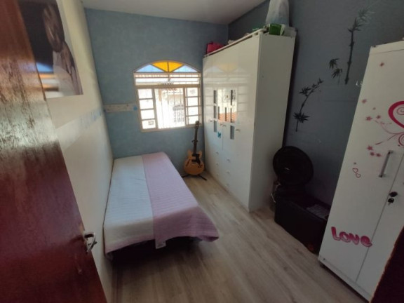 Imagem Casa com 3 Quartos à Venda, 75 m² em Vila Cloris - Belo Horizonte