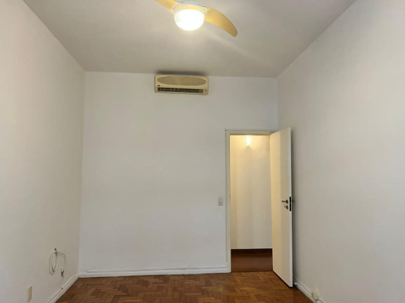 Imagem Apartamento com 3 Quartos à Venda, 40 m² em Copacabana - Rio De Janeiro