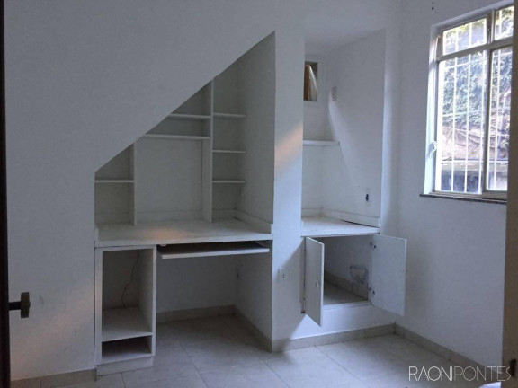 Imagem Casa com 10 Quartos à Venda, 400 m² em Gradim - São Gonçalo