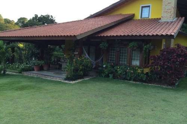 Imagem Casa com 4 Quartos à Venda, 220 m² em Pernambuquinho - Guaramiranga