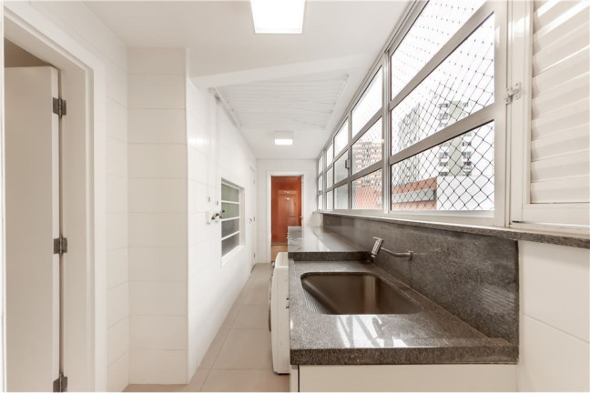 Imagem Apartamento com 3 Quartos à Venda, 198 m² em Itaim Bibi - São Paulo