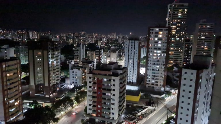 Foto do imóvel Apartamento com 3 Quartos à Venda, 231 m² em Pituba - Salvador