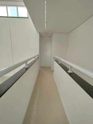 Imagem Casa de Condomínio com 3 Quartos à Venda, 97 m²