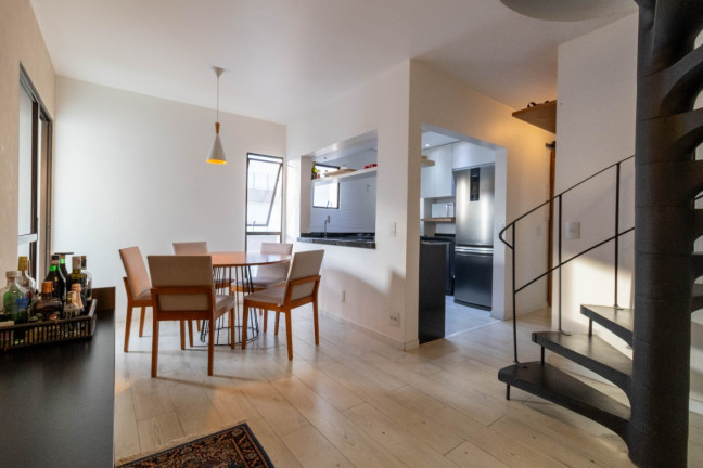 Foto do imóvel Cobertura com 1 Quarto à Venda, 81 m² em Moema - São Paulo