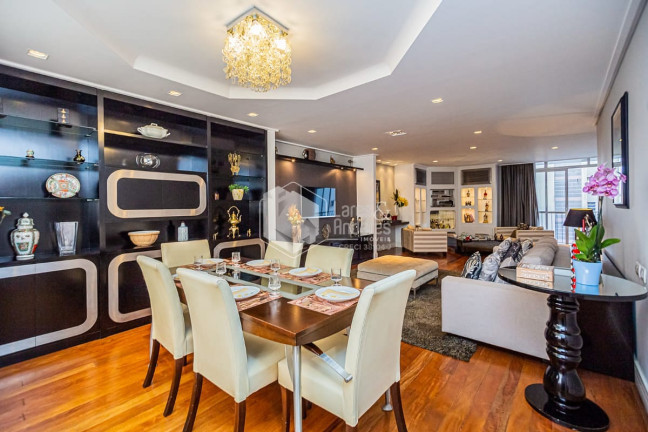 Foto do imóvel Apartamento com 3 Quartos à Venda, 212 m² em Santa Cecília - São Paulo