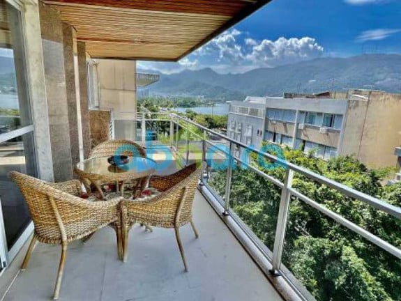 Foto do imóvel Cobertura com 5 Quartos à Venda, 300 m² em Ipanema - Rio De Janeiro